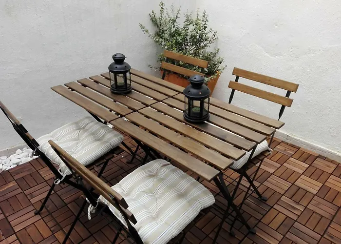Travessa * Lisbon